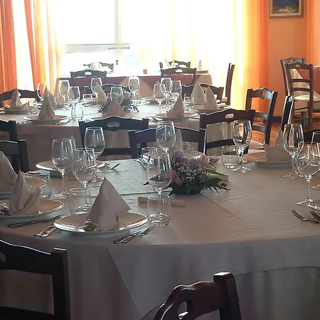 Hotel Caponettuno Frontemare Capo dʼOrlando